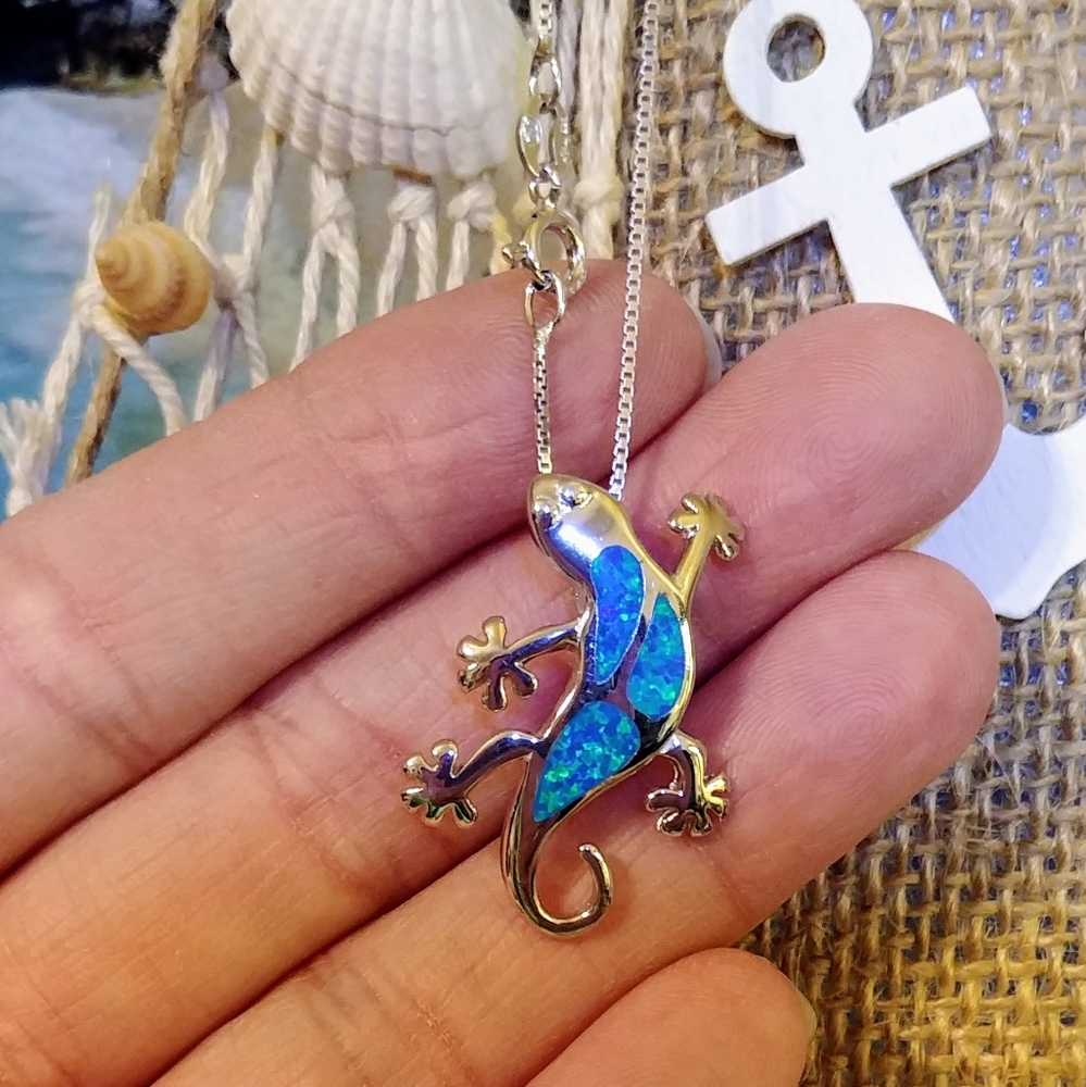 🆕🦎 Blue Fire Opal Gecko Slide Pendant Necklace - Picture 5 of 5